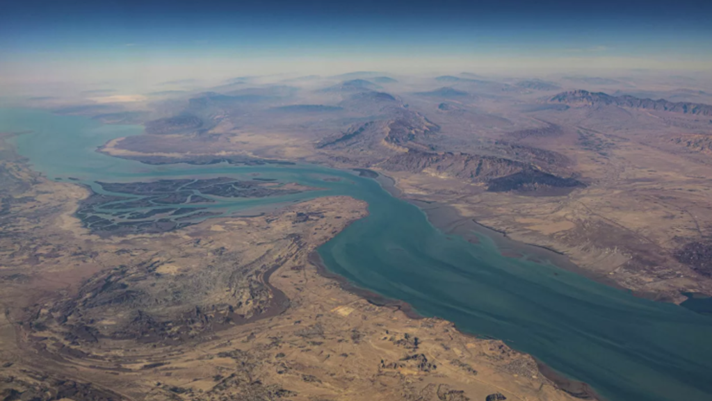 İran: Hürmüz Boğazı’ndaki durum savaş öncesi haline geri dönmeyecek