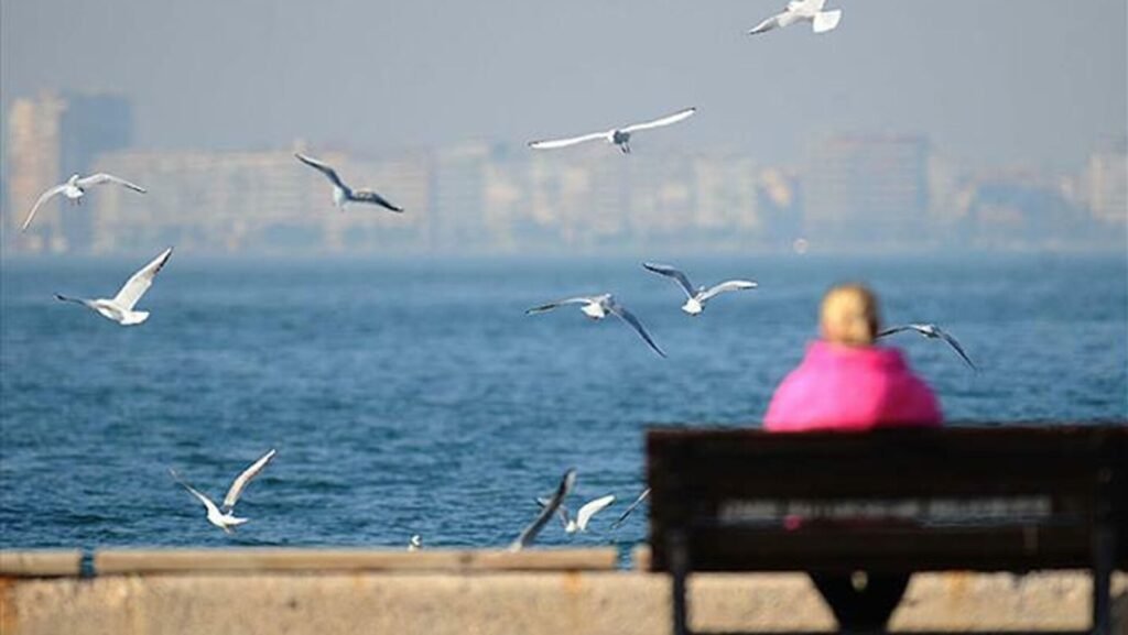 Marmara dahil sıcaklıklarda ani değişiklikler bekleniyor, yağışsız günler devam ediyor: Bugün hava nasıl olacak?