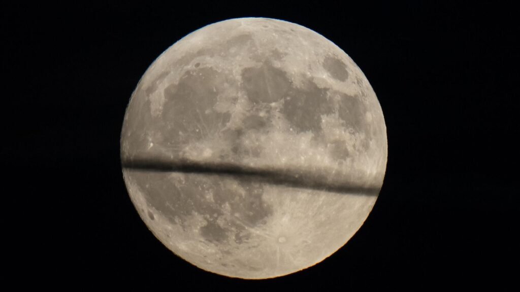 NASA: 1 Nisan’da Ay’a fırlatma denemesi yapılabilir