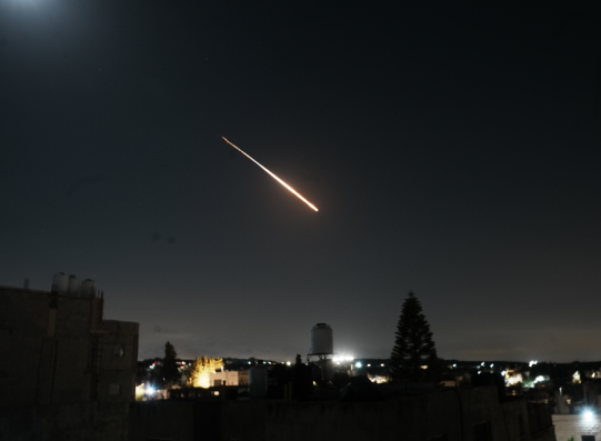 NTV ekibi Tel Aviv’e saldırıyı görüntüledi