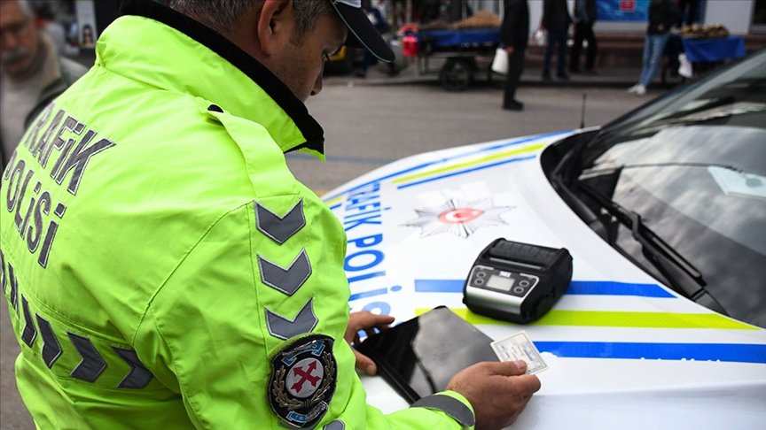 Sahibinden az hasarlı bol trafik cezalı araç