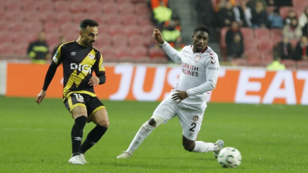 Samsunspor, evinde Rayo Vallecano’ya yenildi: Tur riske girdi