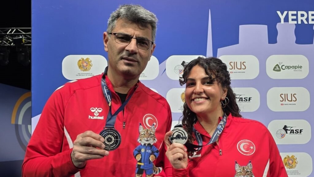 Şevval İlayda Tarhan ile Yusuf Dikeç’ten Avrupa’da gümüş madalya