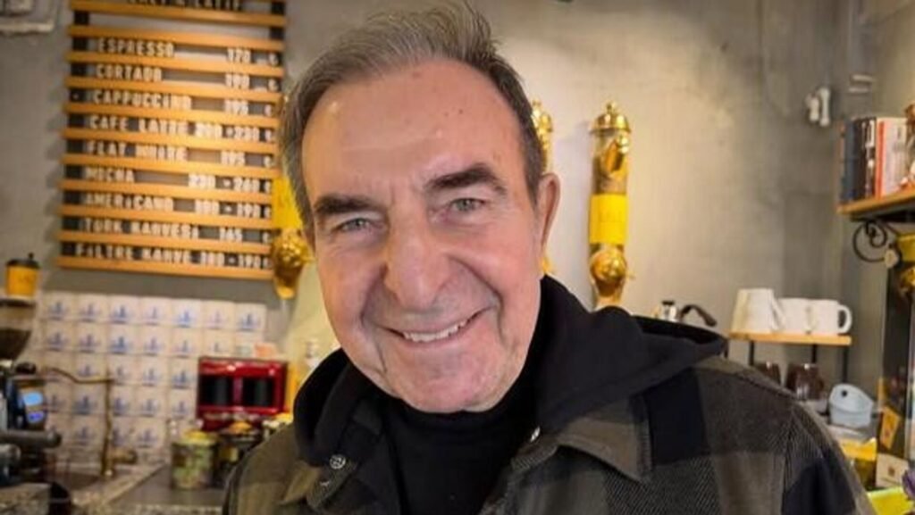 Ünlü oyuncu Zafer Ergin hastaneye kaldırıldı